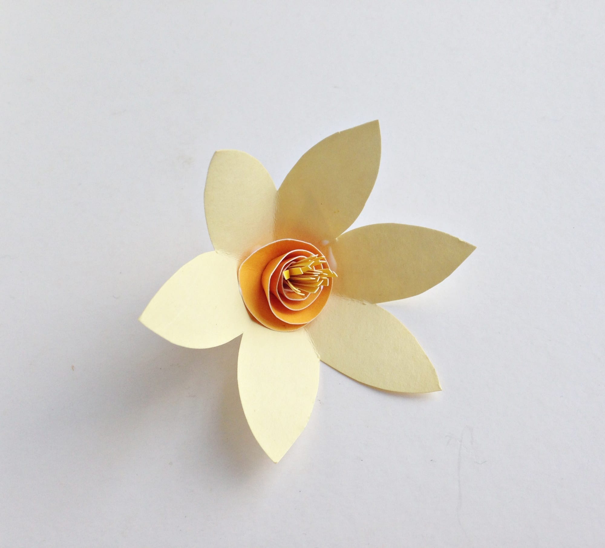 paper daffodil step by step instructions