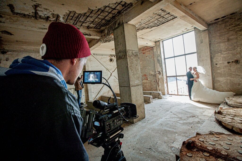 behind the scene of wedding photoshoot